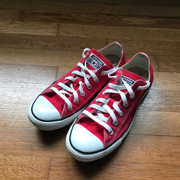 how to clean red converse